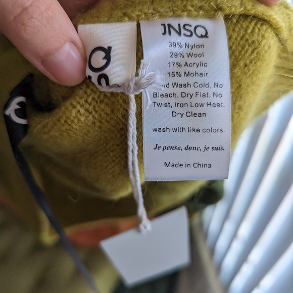 JNSQ Mohair Sweater O/S (NWOT) - Picture 3 of 4